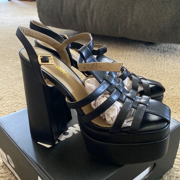 Platform Heels - Picture 1 of 6